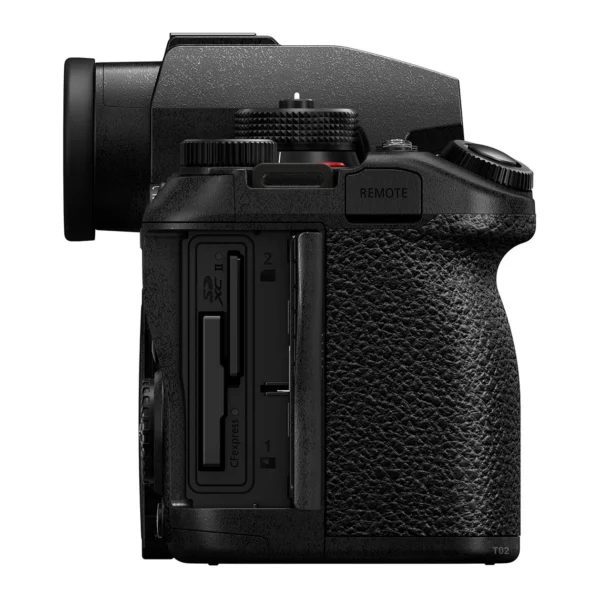 Panasonic LUMIX DC-S1M2 + S 24-105mm f/4.0