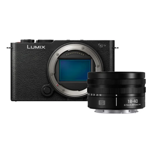 Panasonic LUMIX S9 Jet Black + S 18-40mm f/4.5-6.3