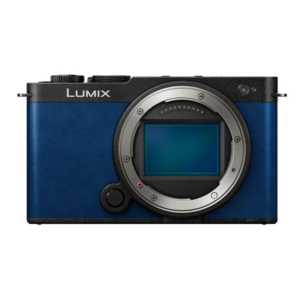 Panasonic LUMIX S9 Night Blue + S 18-40mm f/4.5-6.3