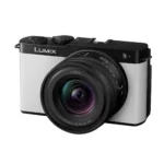 Panasonic LUMIX S9 Smokey White + S 18-40mm f/4.5-6.3