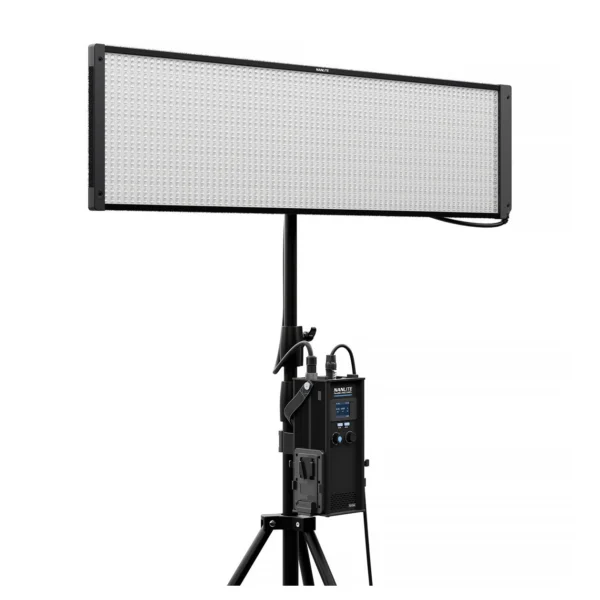 Nanlite Pavoslim 240cl LED RGBWW Panel