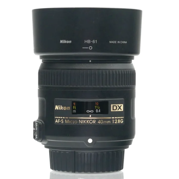 Nikon 40mm f2.8 AF-S DX G Macro