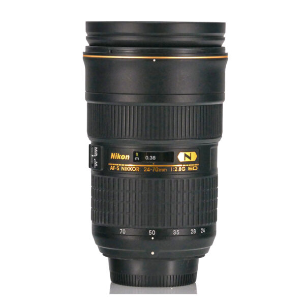 Nikon AF-S 24-70mm F/2.8G, F-Mount (FX)