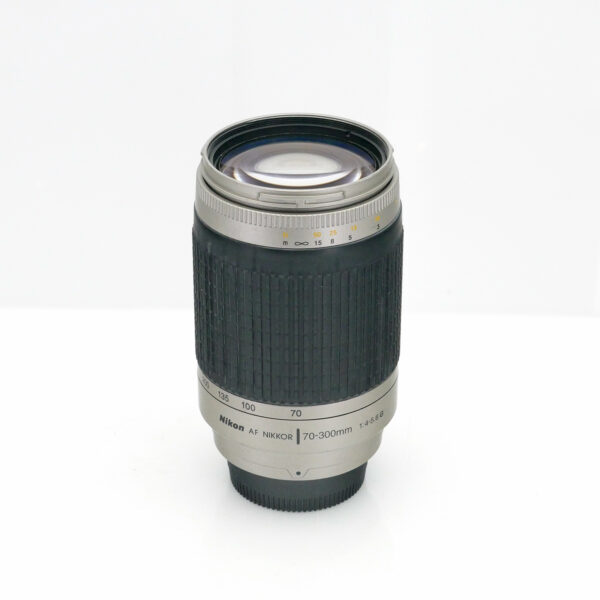 Nikon 70-300mm f/4-5.6G