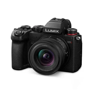 Panasonic LUMIX S5D Black + S 18-40mm f/4.5-6.3