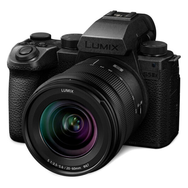 Panasonic Lumix S5IIX + 20-60mm f/3.5-5.6