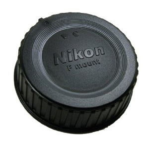 Nikon LF-4 Achter lensdop