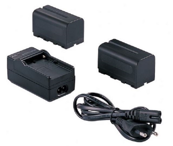 Falcon Eyes 2 x Accu NP-F750 + Acculader SP-CHG