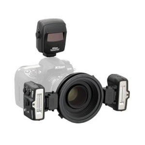 Nikon SB-R200 Speedlight Cammander Kit R1C1