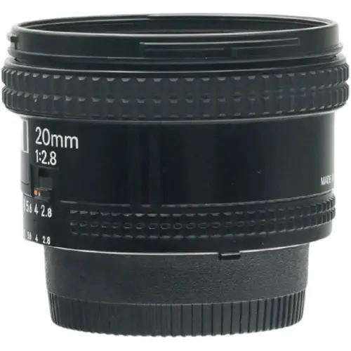 Nikon AF 20mm f/2.8