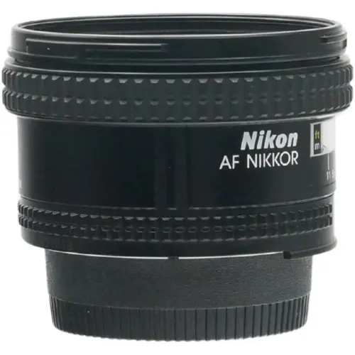 Nikon AF 20mm f/2.8